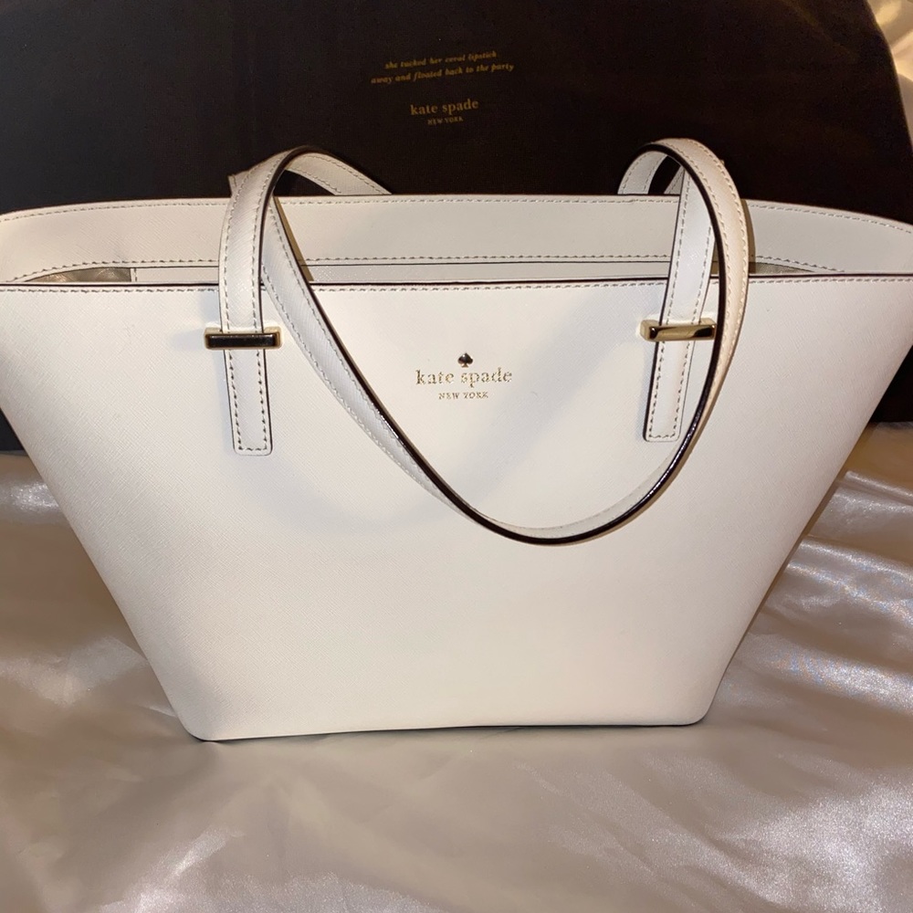 ❌SOLD❌Kate Spade ♠︎ Tote - Picture 2 of 14